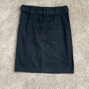Perfect Ann Taylor transition skirt for fall!